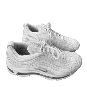 Women’s white Nike sneaker